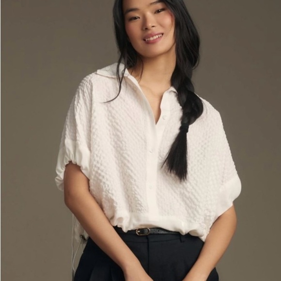 Self Contrast white bubble fabric pullover top. Button front. Size S - Picture 2 of 15